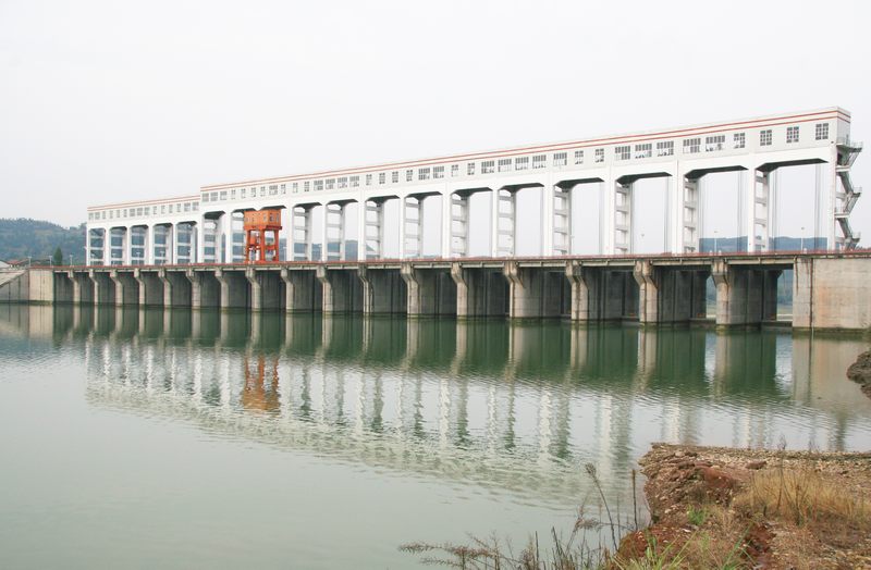 重慶富金壩水電站閘壩