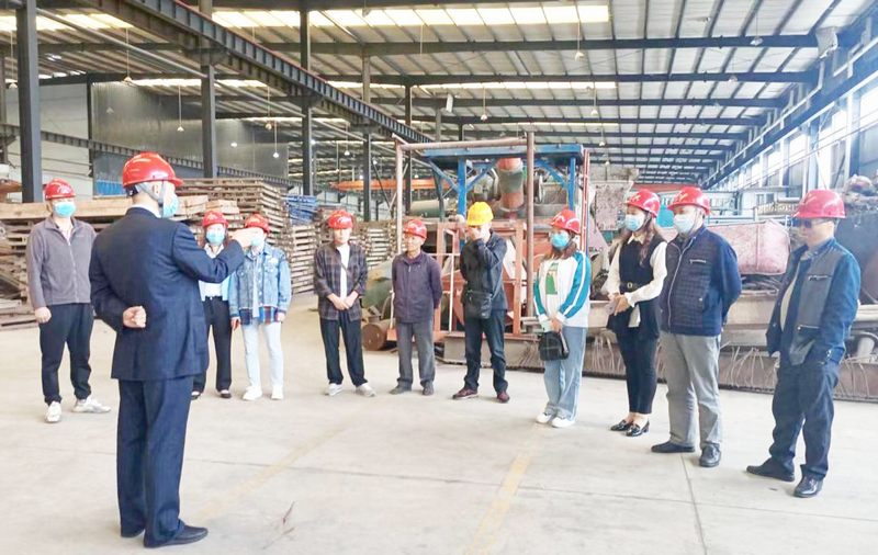 公司都江堰市辦事處組織國慶節前安全大檢查