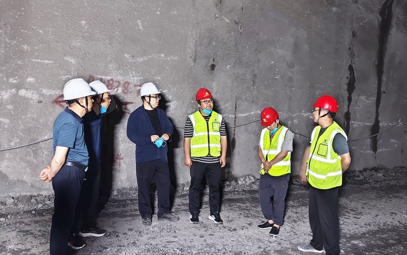 羅雪赴向家壩灌區(qū)北總干渠一期二步工程第 Ⅳ標(biāo)段項(xiàng)目開(kāi)展節(jié)前安全檢查